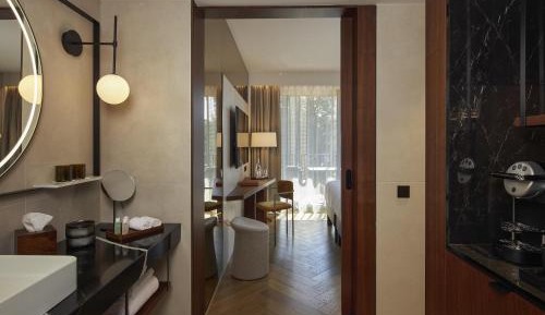 Superior King Room with Balcony