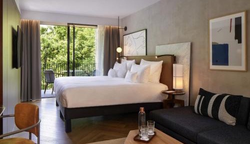 Executive King Room with Balcony