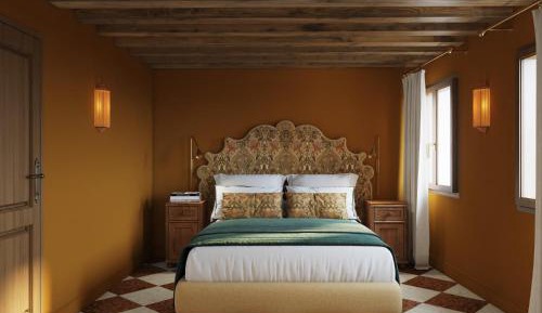Queen Room
