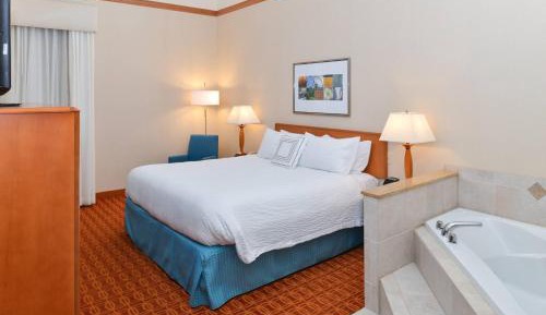 Guest room, 1 King, Whirlpool 