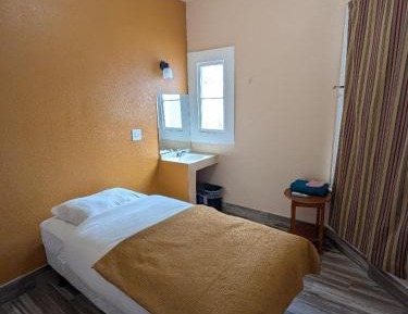 Budget Single Room