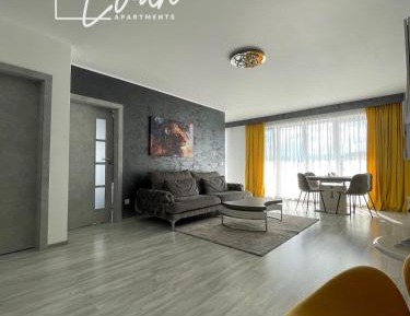 Two-Bedroom Apartment with Mountain View