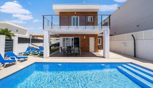 Four-Bedroom Villa