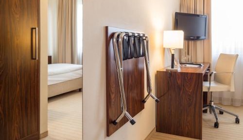 Standard Single Room Courtyard
