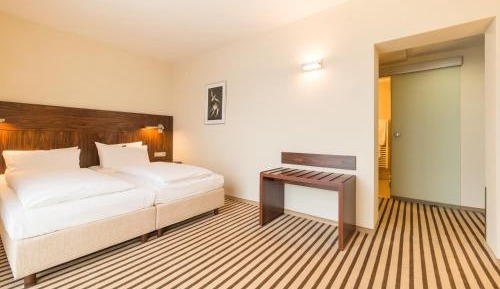Premium Room Opera View 