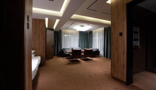 Superior Family Room