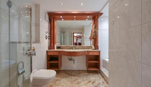 Luxury Apartment