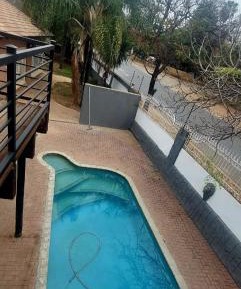 King Room with Pool View
