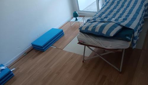 10-Bed Mixed Dormitory Room