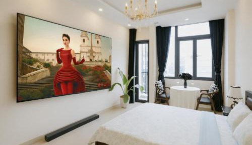 Queen Room with Balcony