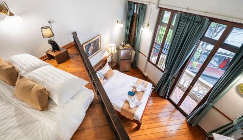 Queen Room with Terrace