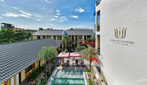 Family Room with Shower