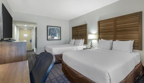 Queen Room with Two Queen Beds