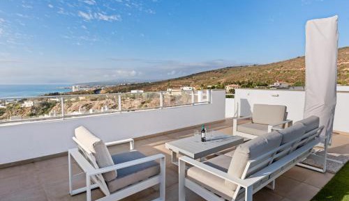 Two-Bedroom Apartment with Ocean View