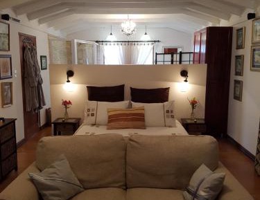 Honeymoon Suite