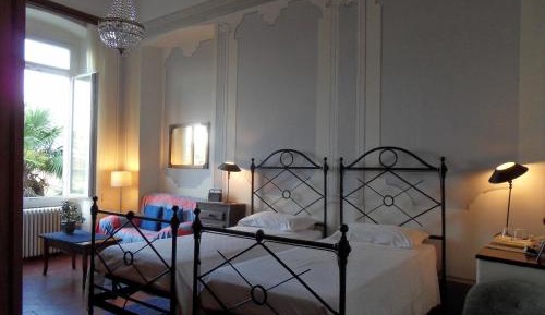 Large Double or Twin Room