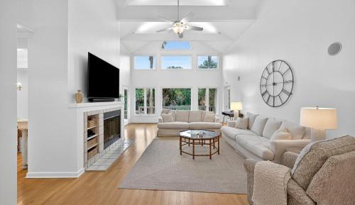 Four-Bedroom Vacation Home