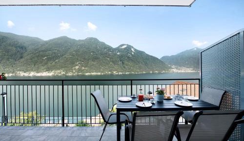 Superior One-Bedroom Apartment with Balcony