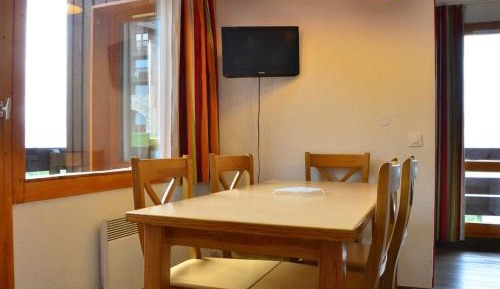 Apartment (6 Adults)