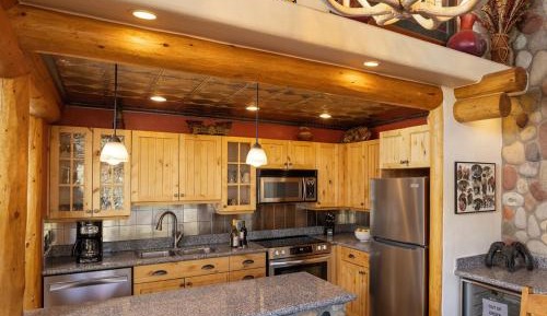 Four-Bedroom Standard Apartment