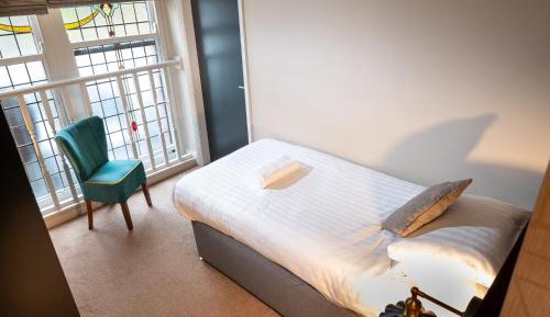 Single Room with Shower