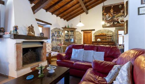 Four-Bedroom Holiday Home