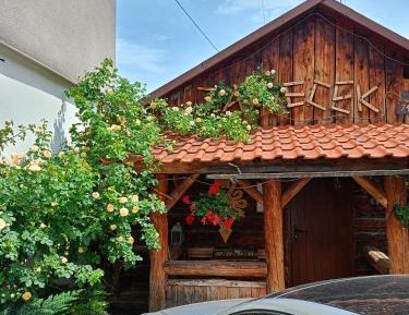 One-Bedroom House