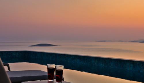 Deluxe Double Room with Balcony and Sea View