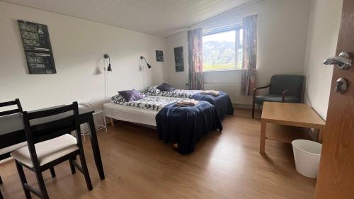 Twin Room with Shared Bathroom