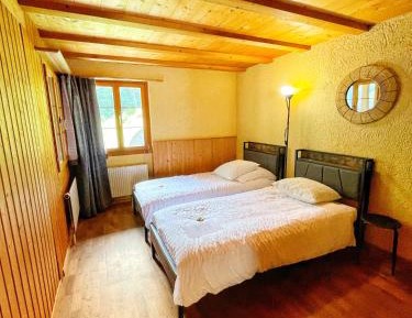 Standard Double Room with Shared Bathroom