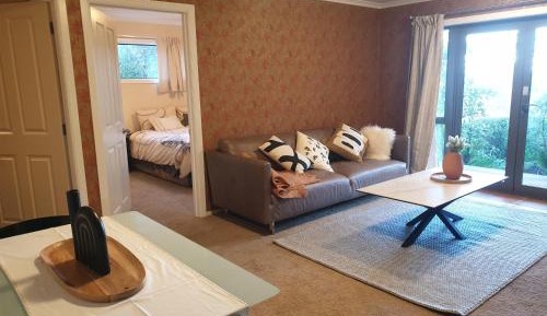 Three-Bedroom Apartment with Balcony