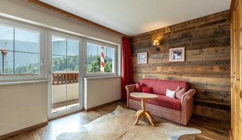 Superior Family Room