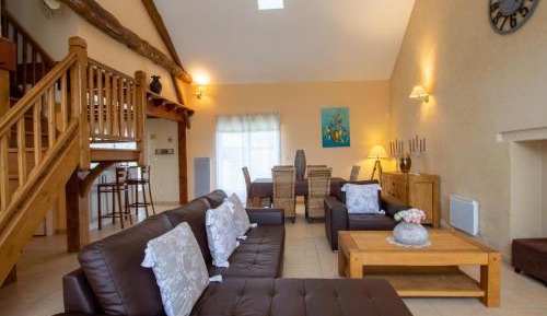 Holiday Home (6 Adults)