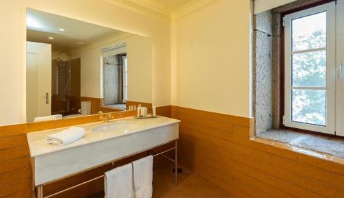 Superior Double or Twin Room - Casa do Lagar