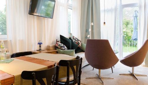 Superior One-Bedroom Apartment with Balcony