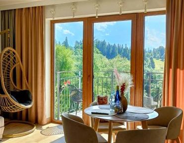 Studio Apartment with Balcony