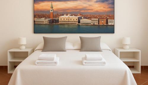 Quadruple Room with Private Bathroom