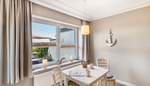 Superior One-Bedroom Apartment