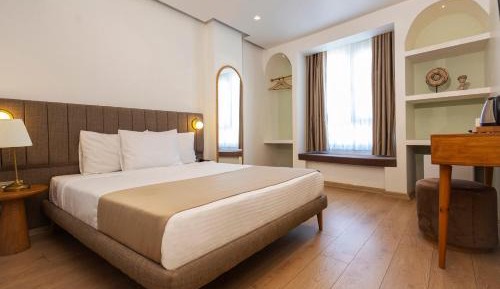 Deluxe Single Room
