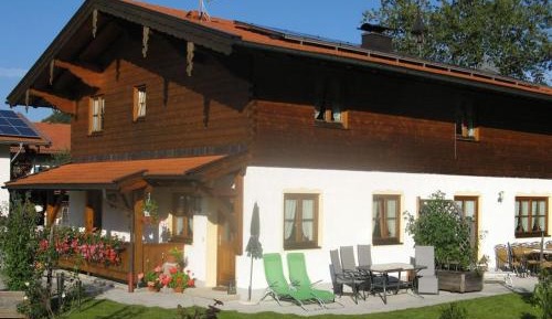 One-Bedroom Holiday Home