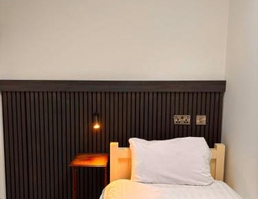 Budget Single Room