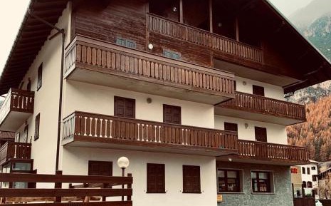 Superior One-Bedroom Apartment with Balcony
