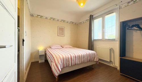 Room #1473622804