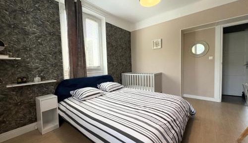 Room #1473622803