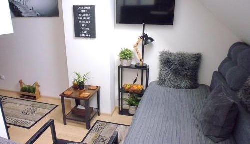 Room #1474338401
