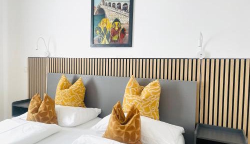 Deluxe One-Bedroom Apartment with City View