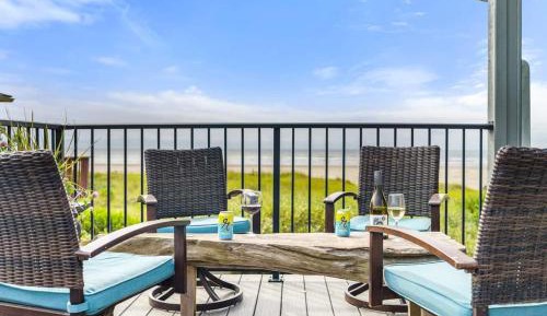 Three-Bedroom Townhouse