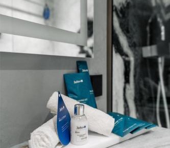 Premium Room with Balcony and City View