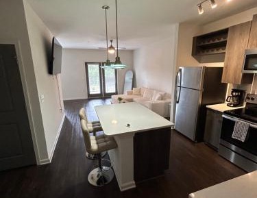 Two-Bedroom Apartment with City View