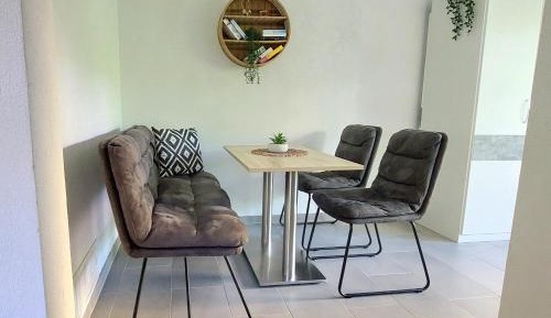Superior One-Bedroom Apartment